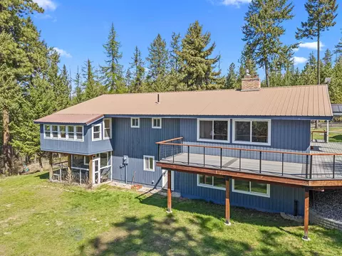 2534 A United Coppermine Rd, Chewelah, WA 99109