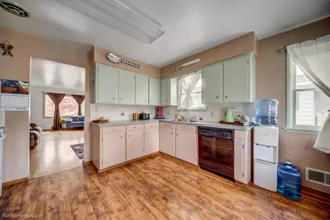 608 E Queen Ave, Spokane, WA 99207 photo 5