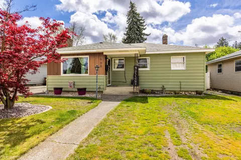 608 E Queen Ave, Spokane, WA 99207