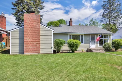 5324 N Wall St, Spokane, WA 99205