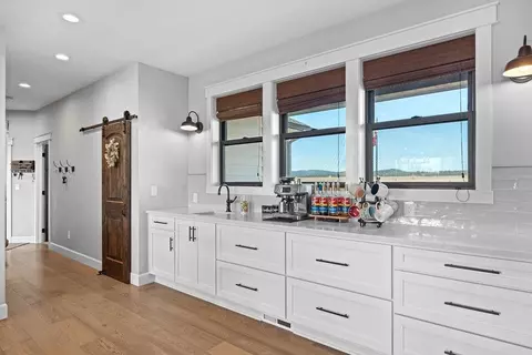 Kitchen - 21315 N Division Rd, Colbert, WA 99005 photo 4 of 5
