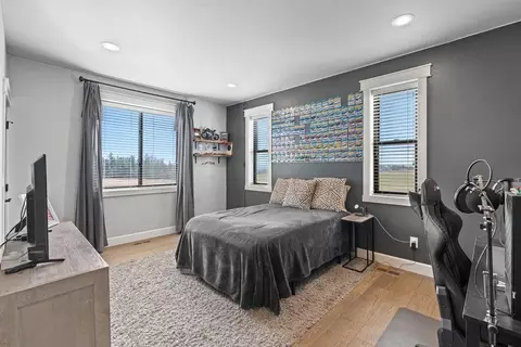 Bedroom - 21315 N Division Rd, Colbert, WA 99005 photo 2 of 4