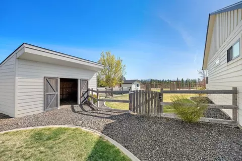 Exterior - 21315 N Division Rd, Colbert, WA 99005 photo 5 of 9