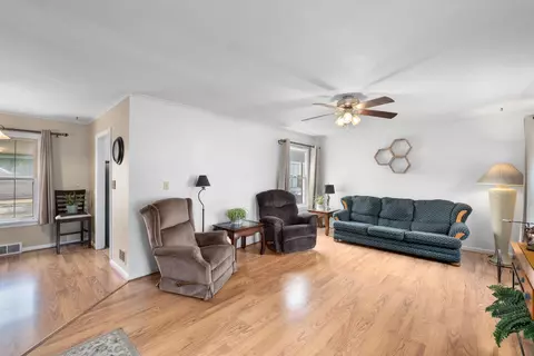 2012 E Glass Ave, Spokane, WA 99207 photo 7