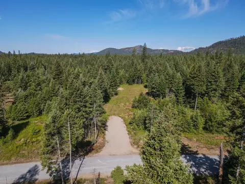 411 Happy Trails Ln #LOT 2, Newport, WA 99156