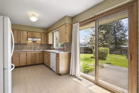 11020 E 23rd Ave, Spokane Valley, WA 99206 photo 8