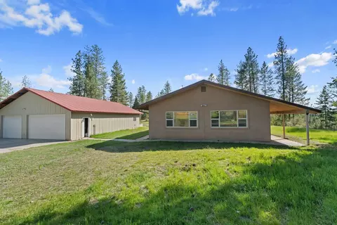 Exterior - 1565 Evans Cutoff Rd, Evans, WA 99126 photo 12 of 15
