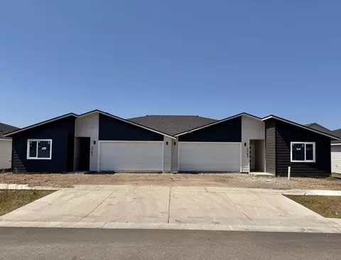 1701 N Selkirk Rd, Spokane Valley, WA 99016