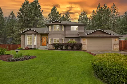 15405 N Lloyd Ln, Mead, WA 99021