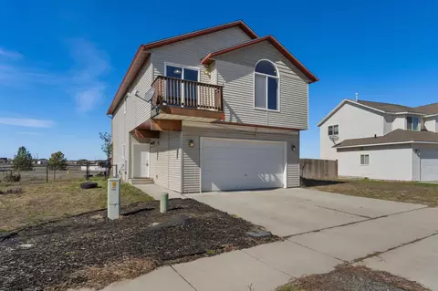 1112 S West Dr, Airway Heights, WA 99001