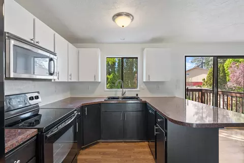 814 Calkins Dr, Spokane, WA 99208 photo 12