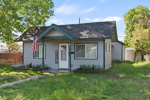 552 E Crown Ave, Spokane, WA 99207