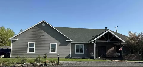 413 NW Dellah Ave, Wilbur, WA 99185