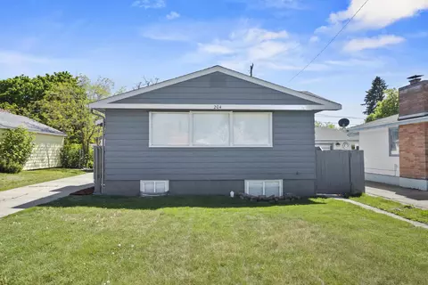 204 E Longfellow Ave, Spokane, WA 99207 photo 2