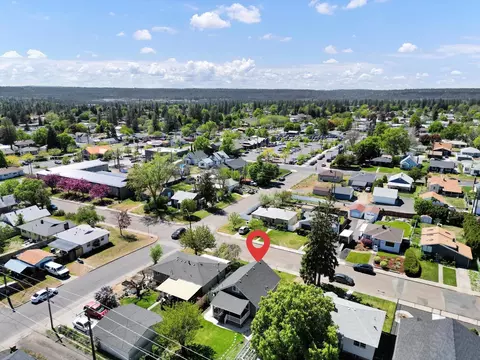 View/Area - 4010 N Walnut St, Spokane, WA 99205 photo 2 of 5