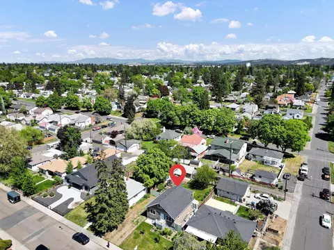 View/Area - 4010 N Walnut St, Spokane, WA 99205 photo 3 of 5