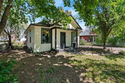 1607 E 10th Ave, Spokane, WA 99202 photo 2