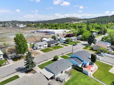 View/Area - 3418 Empire Ave, Spokane, WA 99217 photo 4 of 9