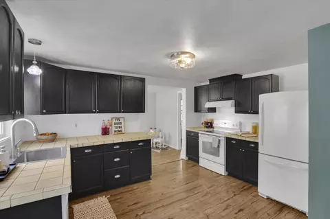 2709 E Sharp Ave, Spokane, WA 99202 photo 13