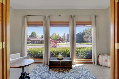 Entry Way - 2219 E 50th Ave, Spokane, WA 99223 photo 1 of 1