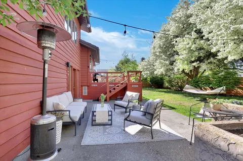 Exterior - 2219 E 50th Ave, Spokane, WA 99223 photo 6 of 7