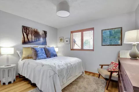 Bedroom - 2219 E 50th Ave, Spokane, WA 99223 photo 3 of 3