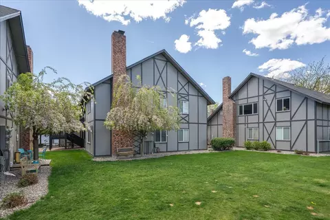 Exterior - 306 E Weile Ave #3, Spokane, WA 99208 photo 5 of 8