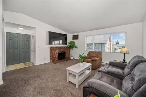 Other - 306 E Weile Ave #3, Spokane, WA 99208 photo 1 of 3