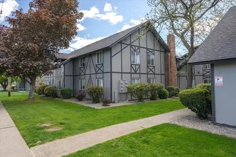 306 E Weile Ave #3, Spokane, WA 99208