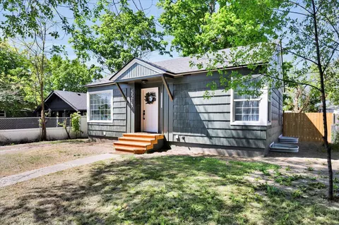 5217 N Monroe St, Spokane, WA 99205