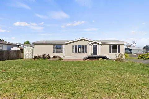 10510 W Richland Apt 29 Rd, Cheney, WA 99004