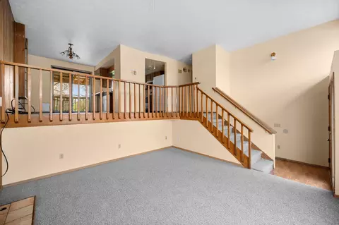 Living - 11208 E Frederick Ave, Spokane Valley, WA 99206 photo 2 of 5