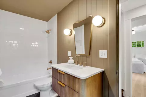 Bath - 1503 E 14th Ave, Spokane, WA 99202 photo 1 of 3