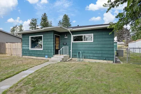 901 Everett Ave, Spokane, WA 99207 photo 2