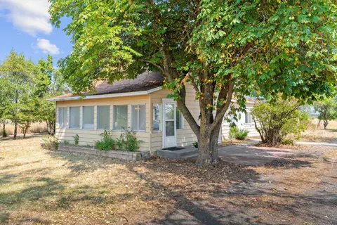 5915 S Holly Rd, Spokane, WA 99224