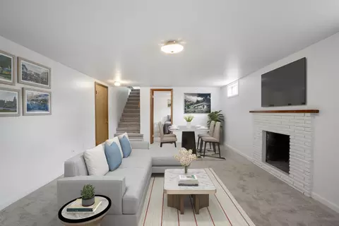 Living - 7311 E 9th Ave, Spokane Valley, WA 99212 photo 4 of 4