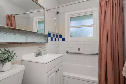 1024 E 35th Ave, Spokane, WA 99203 photo 13