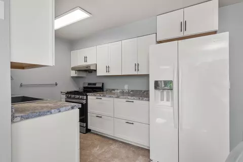 1024 E 35th Ave, Spokane, WA 99203 photo 9