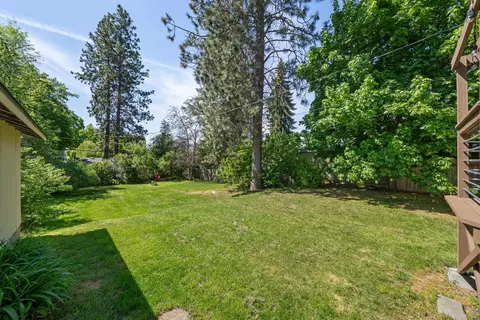 1024 E 35th Ave, Spokane, WA 99203 photo 25