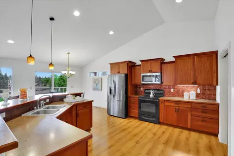 1302 E Carlson Ct, Spokane, WA 99208 photo 9