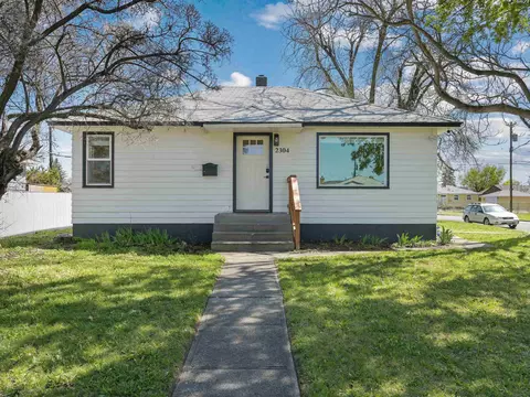 2304 E Marshall Ave, Spokane, WA 99207