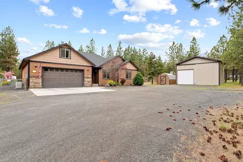 8507 W White Rd, Cheney, WA 99004