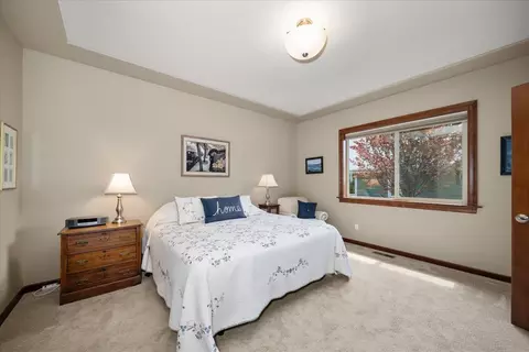 2114 E Cherrytree Ln, Spokane, WA 99203 photo 28