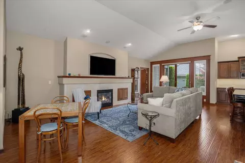 2114 E Cherrytree Ln, Spokane, WA 99203 photo 10