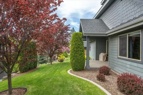 2114 E Cherrytree Ln, Spokane, WA 99203 photo 42
