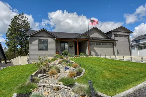 25523 N N Sheridan Rd, Chattaroy, WA 99003