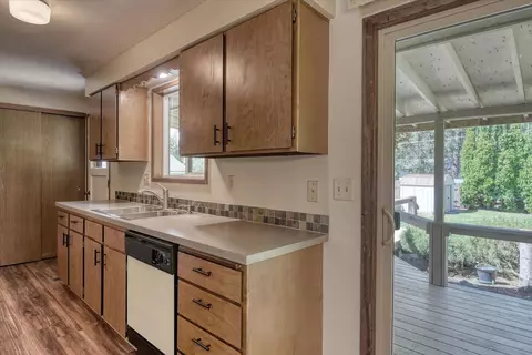 11205 E 32nd Ave, Spokane Valley, WA 99206 photo 9