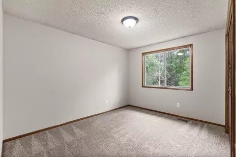 Bedroom - 527 E Glencrest Dr, Spokane, WA 99208 photo 3 of 3