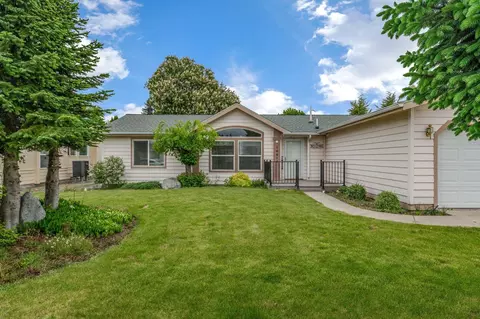 16611 E Nixon Ct, Spokane Valley, WA 99037