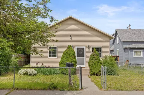 2212 W Gardner Ave, Spokane, WA 99201